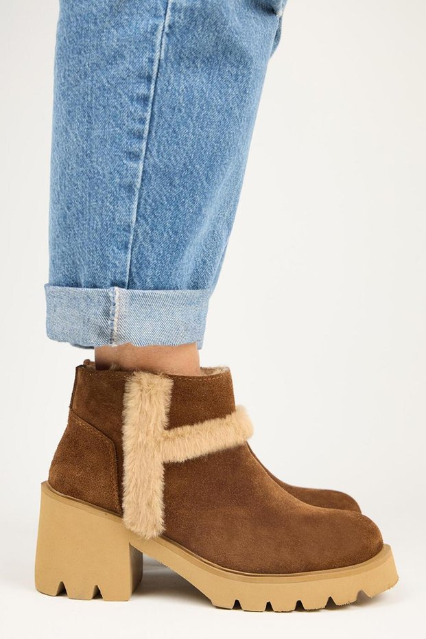Zoe Women's Genuine Leather Fur Detailed Tan Boots