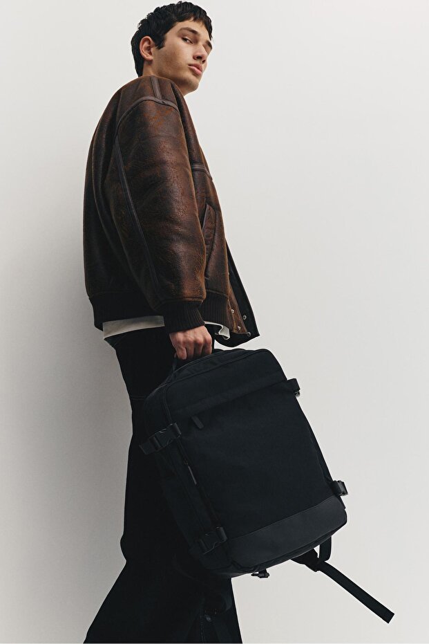 Seyahat sırt çantası - 2