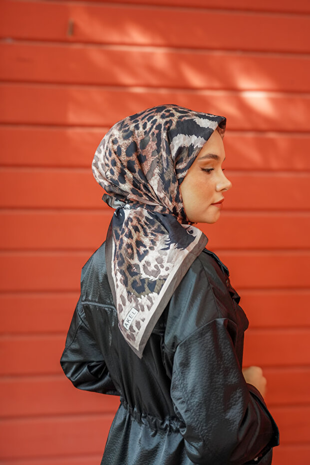 Spring Eşarp Leopar Desen %80 Viskon %20 Polyester - 3