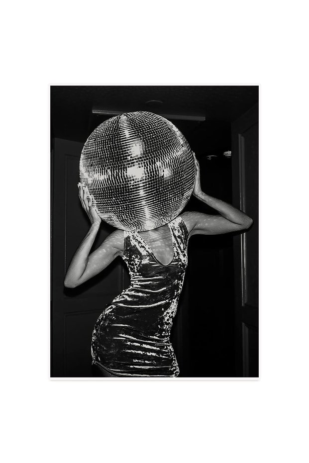 ALAYRA Posters for Room Aesthetic 70s Funny Disco Black and White Canvas Wall Art Prints Trendy Retro Party Wall Decor Poster for Living Room Bar Cart Unframed30.5X40.6 CM