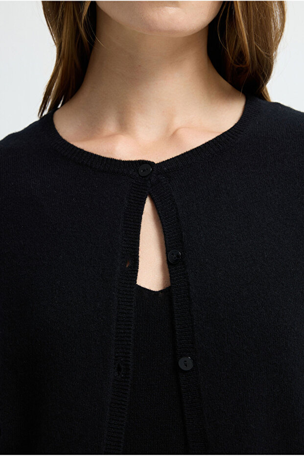 Düğmeli Yün Triko Hırka - 2