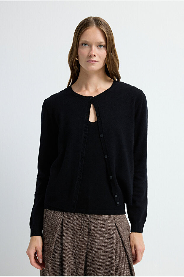 Düğmeli Yün Triko Hırka - 4