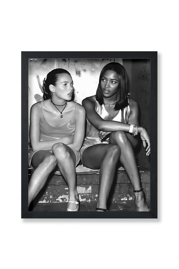 ALAYRA Poster Master Super Model Poster - Fashion Print - Celebrity Art - Model Art - Black and White Art - Girly Art - Photography Art - Chic Girl's Bedroom or Living Room Decor20.3X25.4 CM