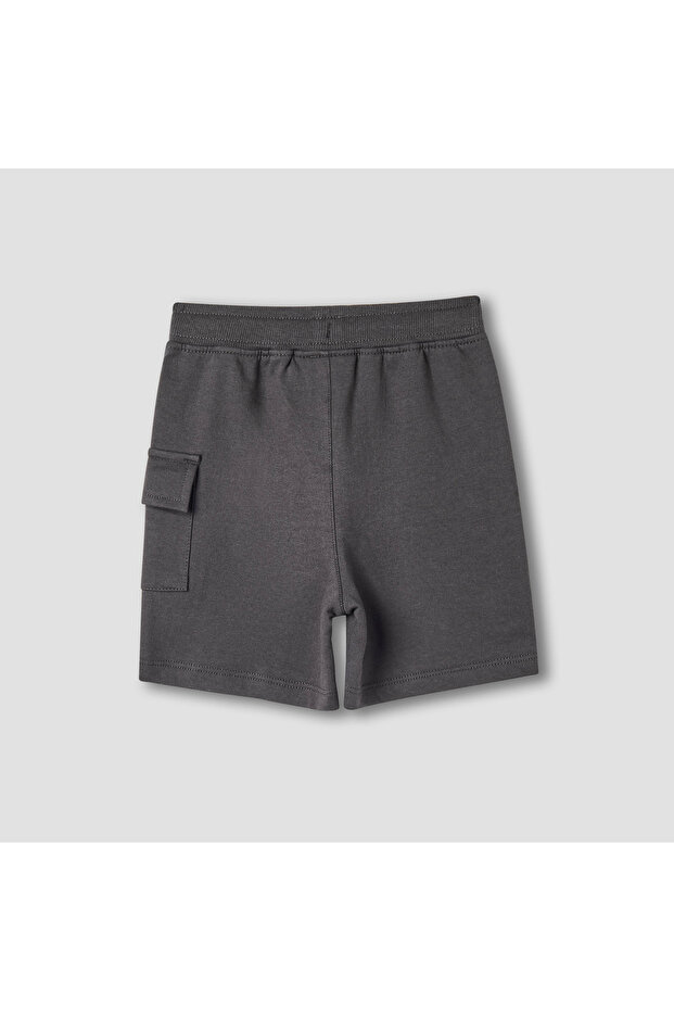 شورت سادة مع رباط للإغلاق وجيوب - 2