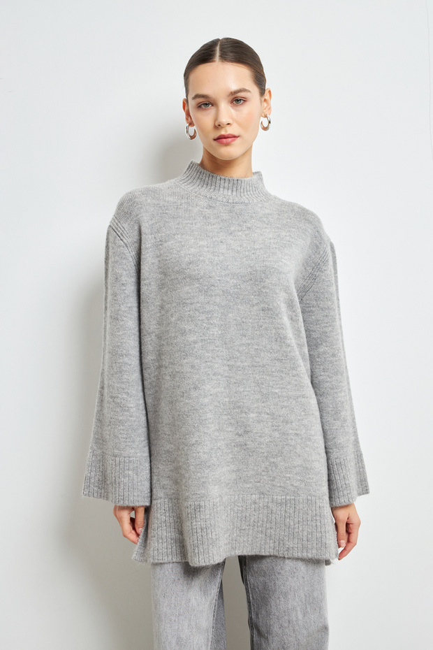 Women's Gray Turtleneck Soft Textured Basic Sweater