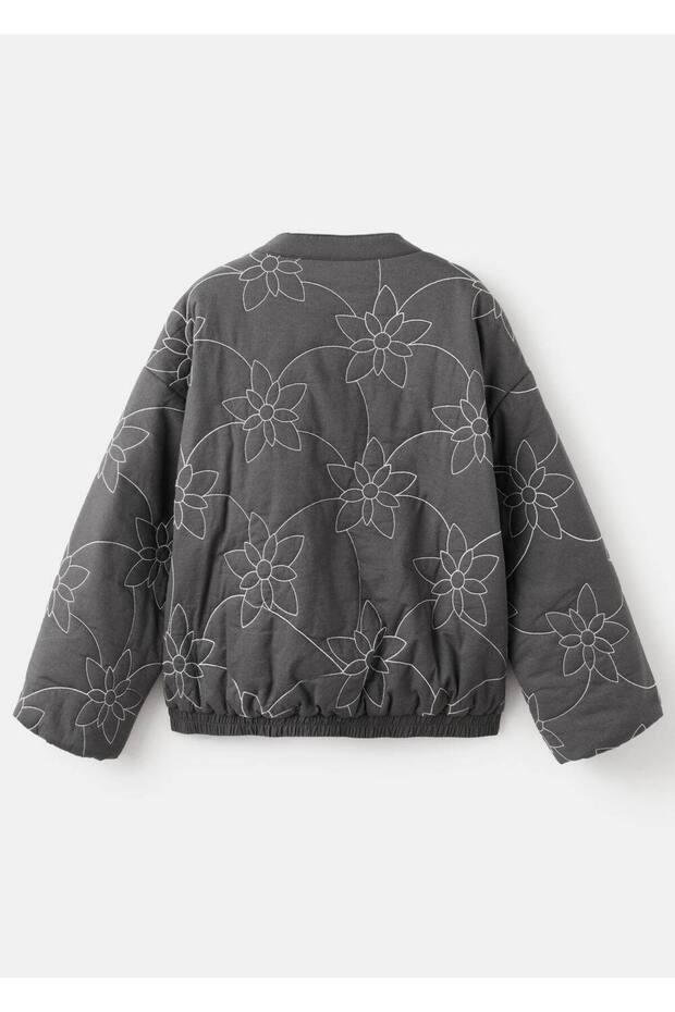 İşlemeli kapitone mont - 2