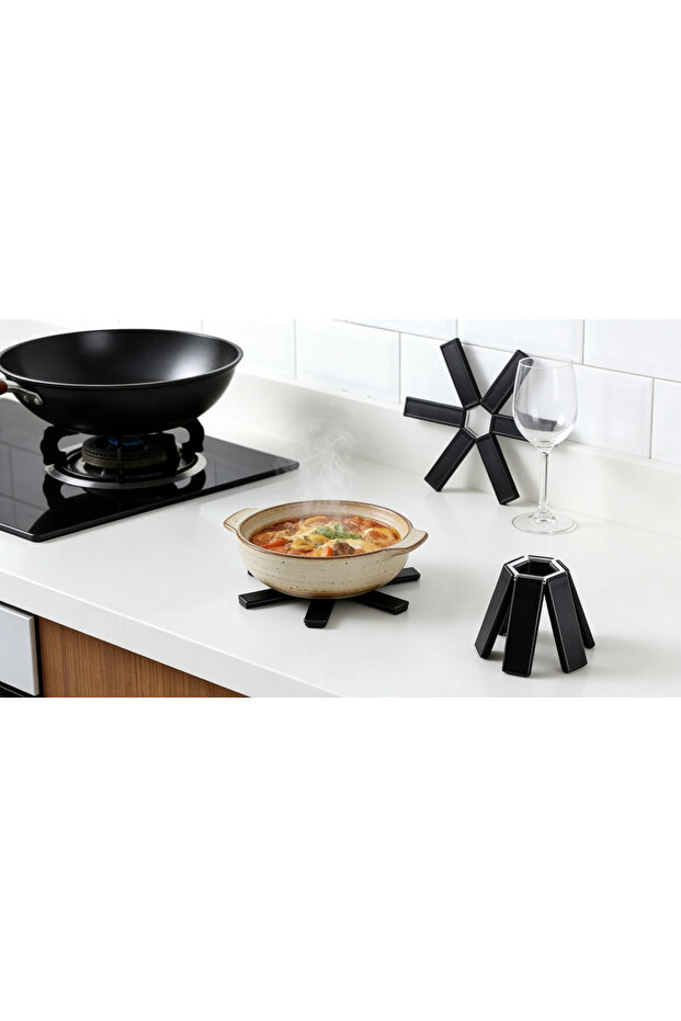 Runaway Foldable Trivet – Heat Resistant Kitchen Mat