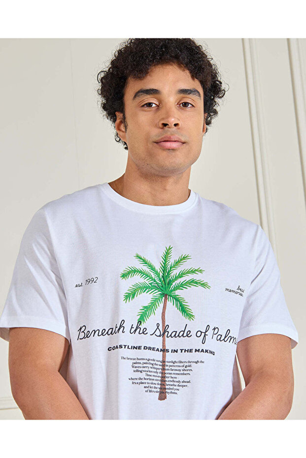 Men White Basic Graphic T-Shirt - 4