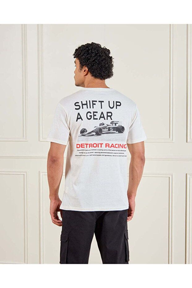 تي شيرت رجالي أبيض مطبوع - 2