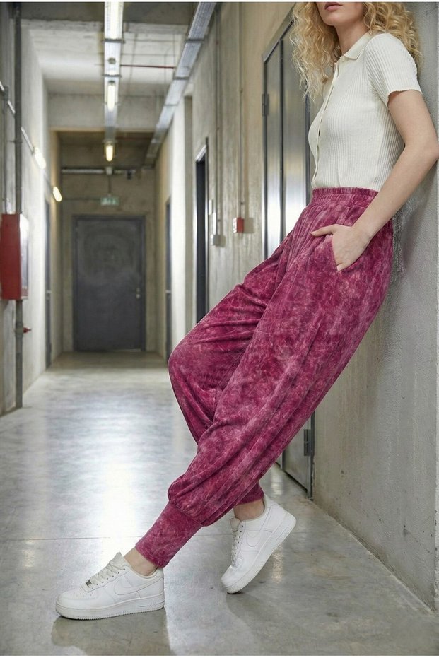 Women's Stretch Fabric Knitted Viscose Baggy Trousers with Pockets, Pleated Cuffs, Casual Cut