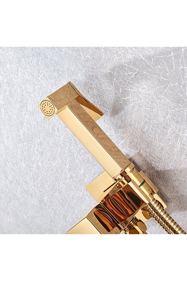 Duș igienic auriu, design unic - 2