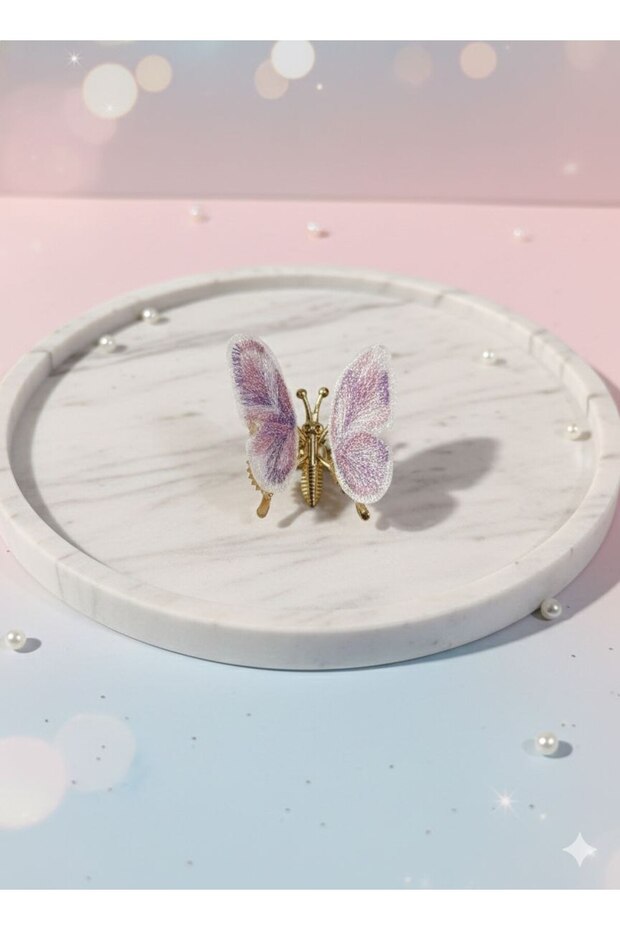 Elegant Moving Butterfly Model Detailed Hair Clip