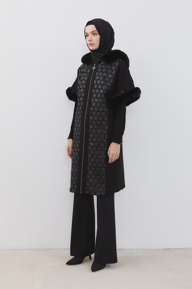 Kürk Detaylı Yelek Siyah - 1