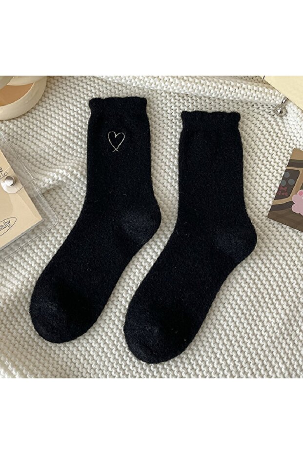 Heart Patterned Plush Socks - 3