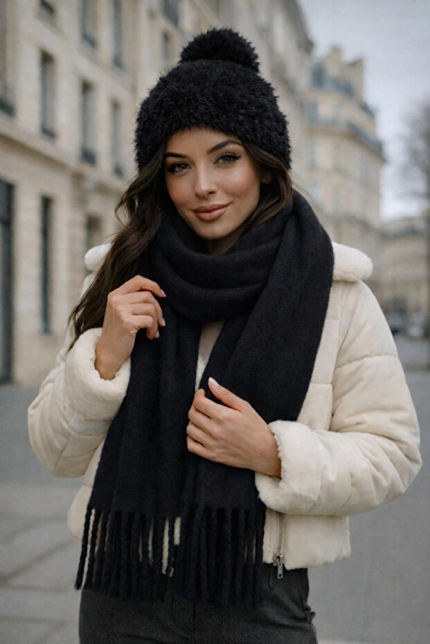 ArcticSoft Duo – مجموعة شتوية فاخرة مرنة ذات حواف مزركشة