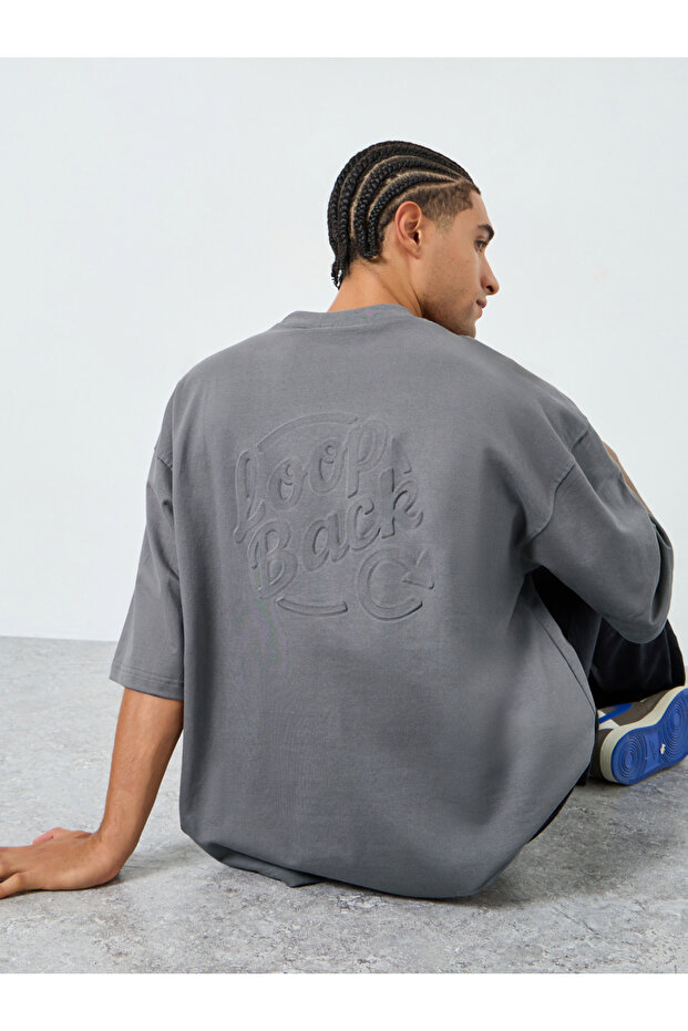 Men Grey Boxy Fit Embossed Print T-Shirt