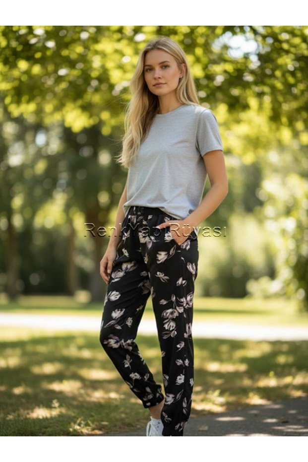 Flowered Velvet Loose-Leg Women's Sweatpants with Elastic Waist Super Soft Women's Velvet Pajama Bottoms