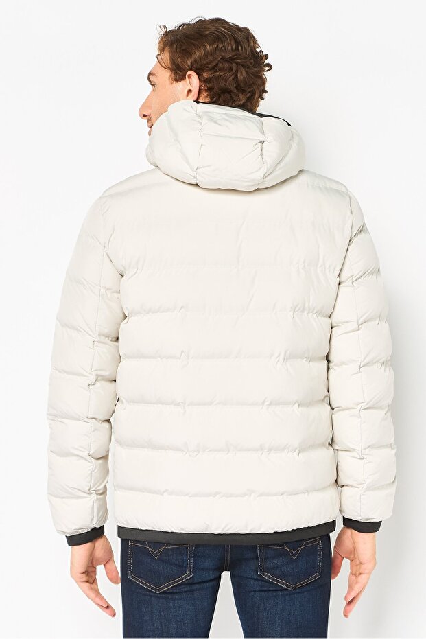 جاكيت رجالي منفوخ سادة، بيج - 3