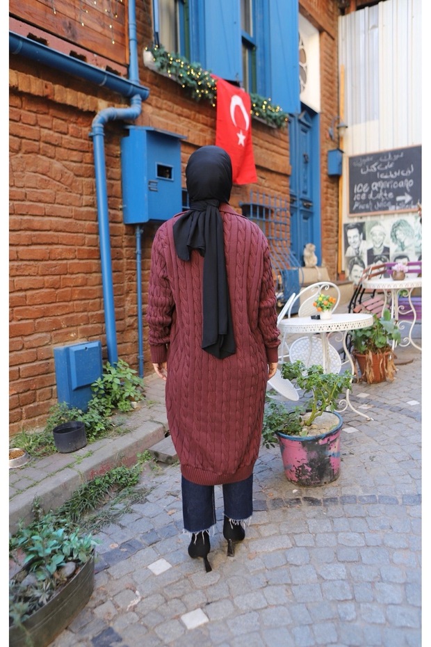 Buttoned Two-Thread Knit Cardigan - 5