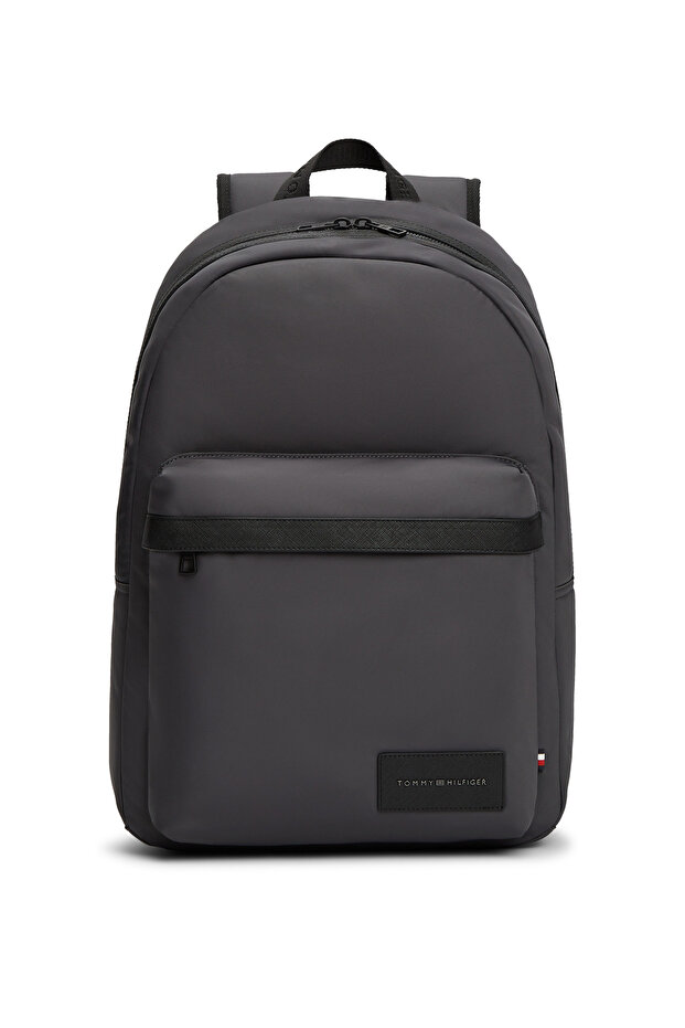 حقيبة ظهر على شكل قبة بشعار من القماش - 1