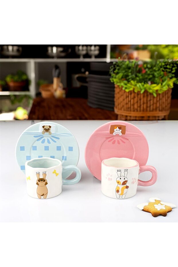 Kosova Set of 2 Ceramic Coffee Cups with Cat & Dog Figures