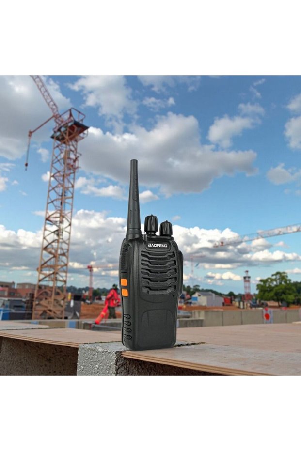 Portable Walkie Talkie BF-888S UHF 400-470MHz Two-Way Radio Set with Rechargeable Battery