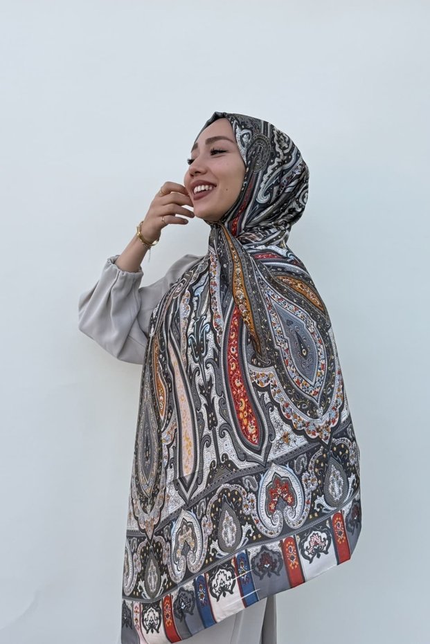 Ethnic Pattern Shawl
