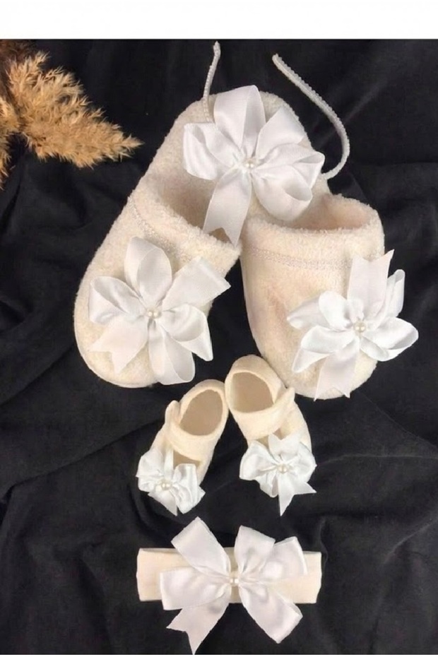 Bowknot Maternity Slippers and Crown Set of 4 – Postpartum Mother Set