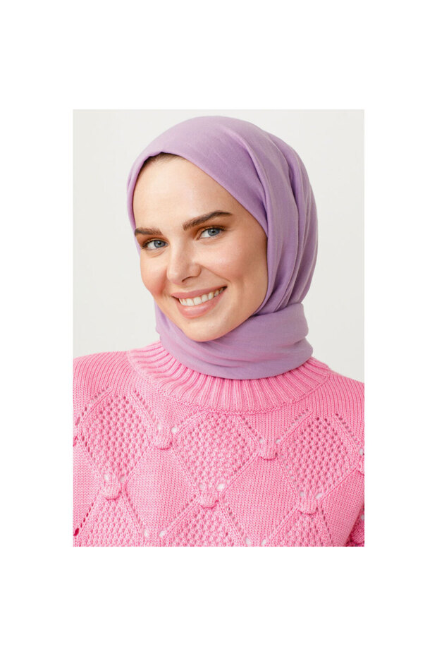ليلا باموك كراش