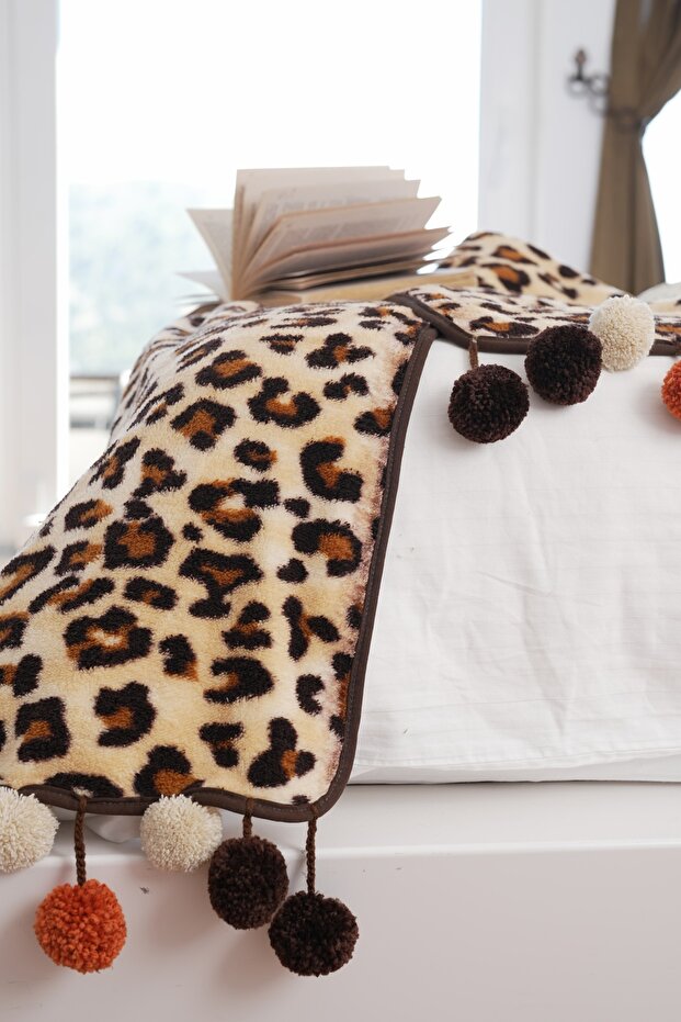 سجادة سرير ويلسوفت مع زخارف بومبوم |   شال | غطاء سرير - 2