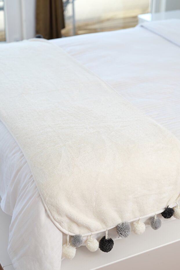 سجادة سرير ويلسوفت مع زخارف بومبوم |   شال | غطاء سرير - 4