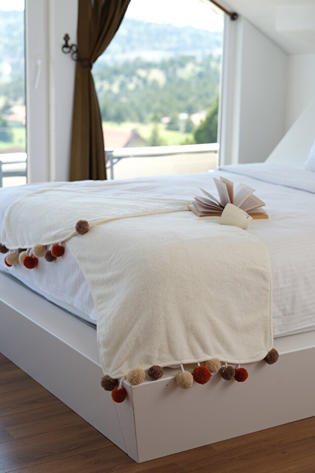 Wellsoft Pompom Bed Runner | Shawl | Bed Runner