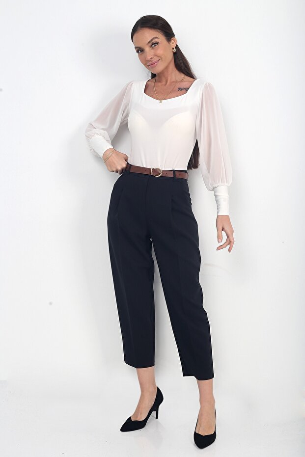 Women's Pocketed Slim Leg Pleated Ankle Length Pants