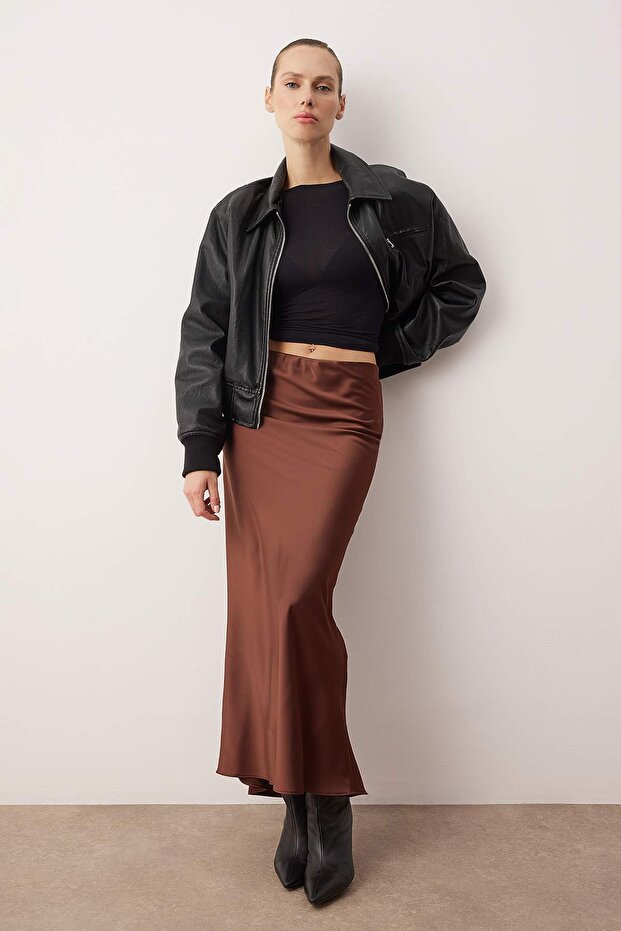 Dark Brown Fish Cut Satin Maxi Length Woven Skirt Twoaw24Et00358 - 2