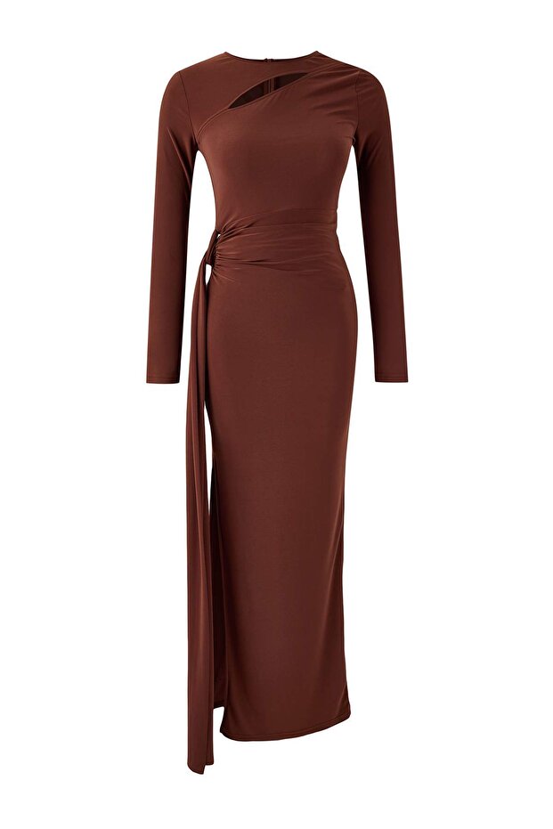 Kahverengi Yaka Cut Out Detaylı Maxi Abiye & Mezuniyet Elbisesi TPRSS26AE00002 - 8