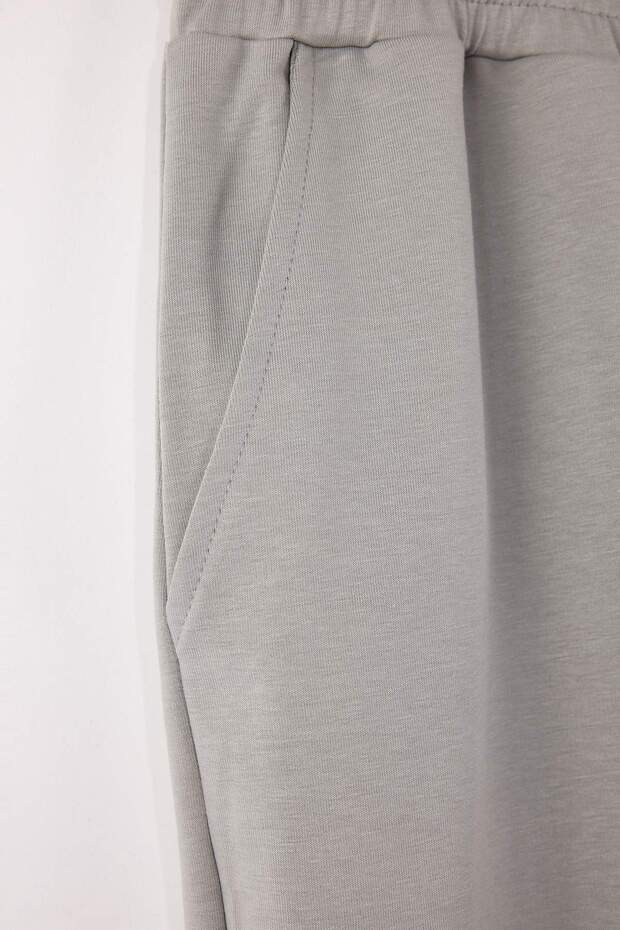 Büyük Beden Gri Oversize/Geniş Kesim Eşofman Altı TMNSS24AJ00001 - 3
