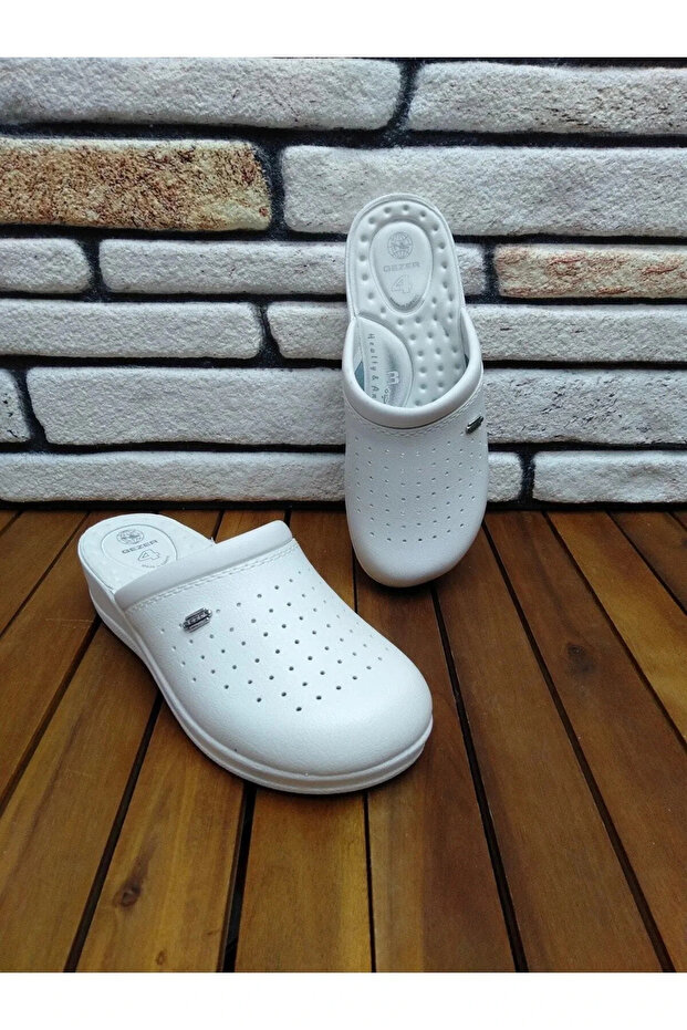Unisex White Sabo Work Hospital Nurse Doctor Slippers
