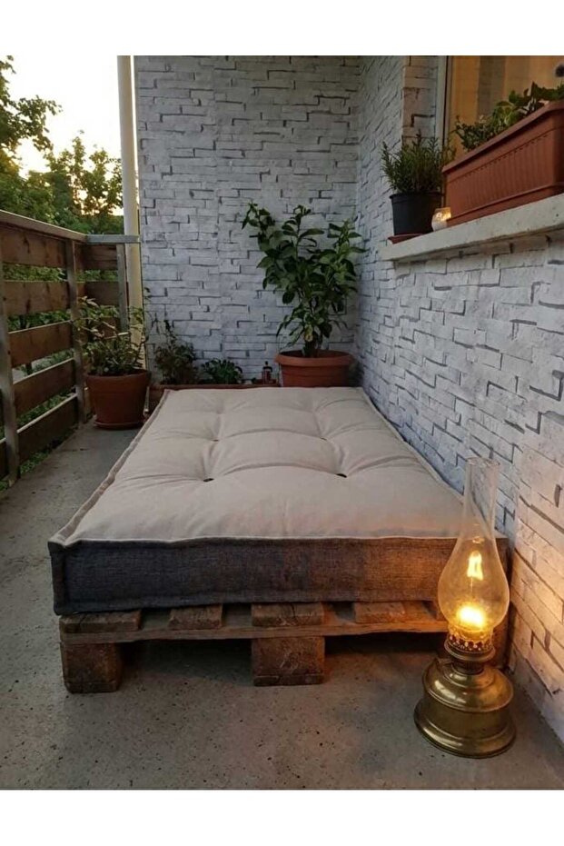 Bdphome Düğmeli Yer Minderi - 2