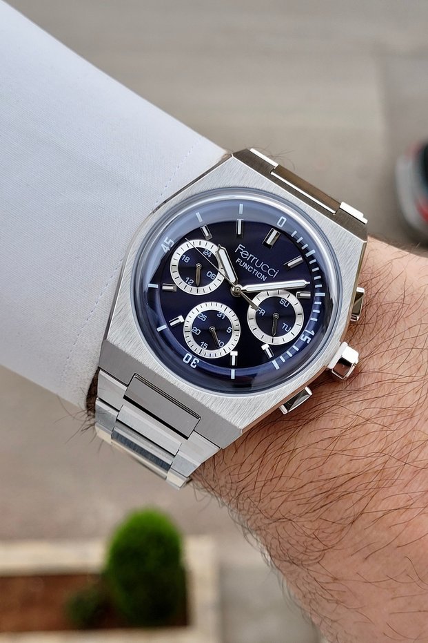 Dial Navy Blue Cord Silver Color 24 Months Warranty 41 mm Indicators Active Men's Wristwatch