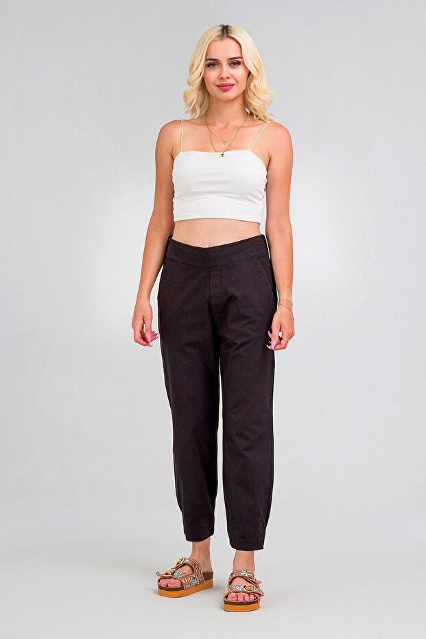 Women's Cotton Fabric Elastic Waist Elastic Leg Comfortable Cut Trousers Cotton Black