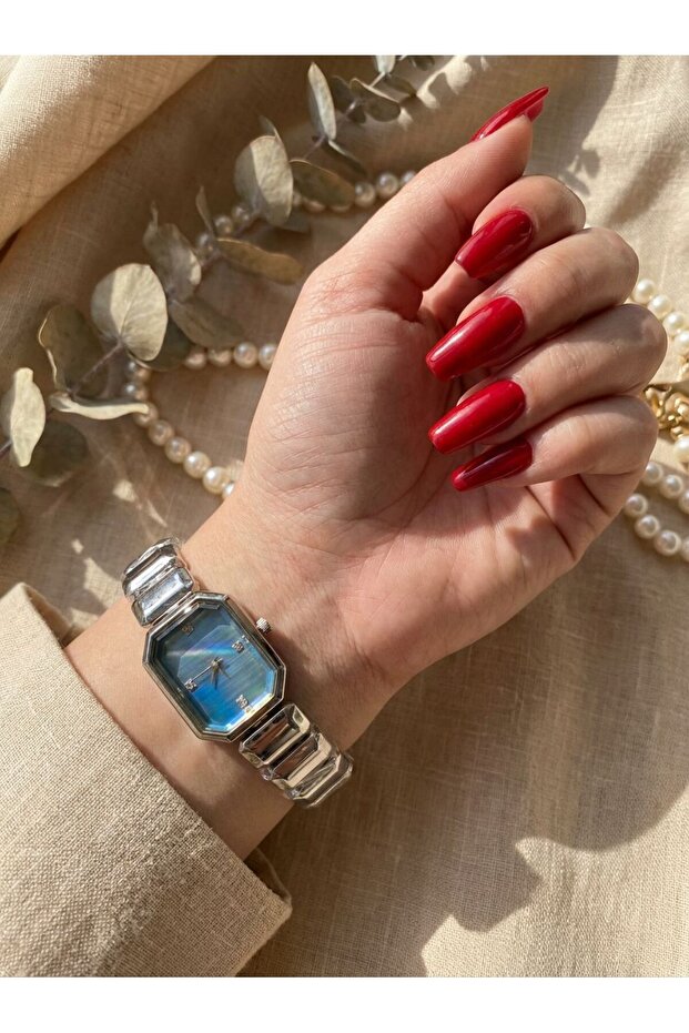 SWAROWSKİ MODEL KADIN SAATİ - 2