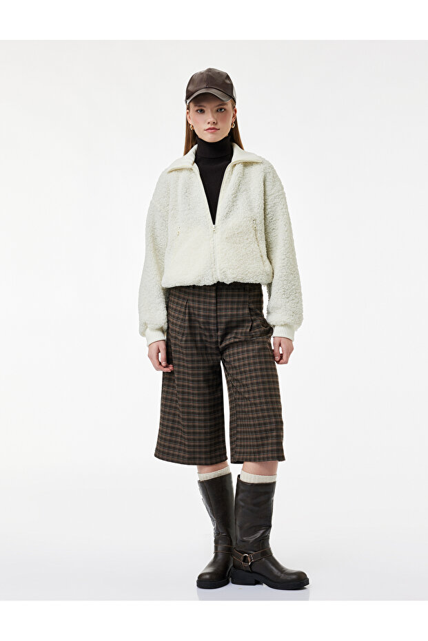 Comfortable Fit Long Sleeve Zippered Crop Plush Jacket with Embroidery Detail on the Back and Pockets