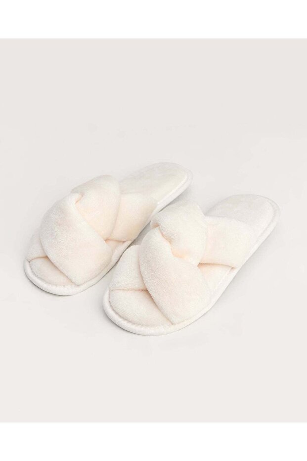 Kadın Çapraz Detaylı Ev Terliği - ÇUPİ - 1