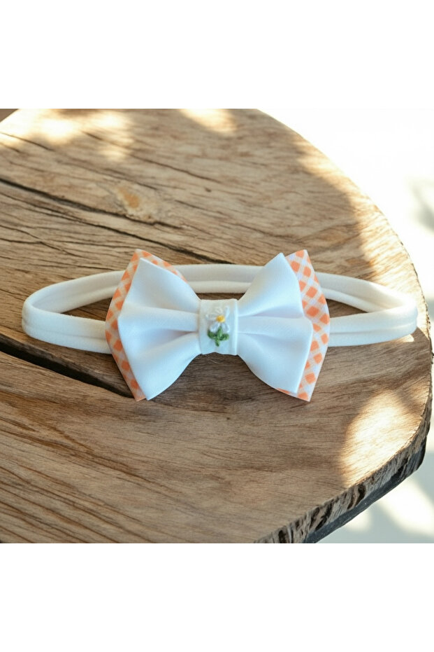 Daisy Embroidered Baby Bandana