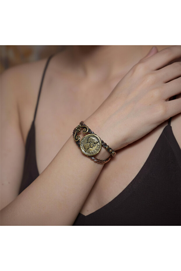 سوار عملة قيصر - 3