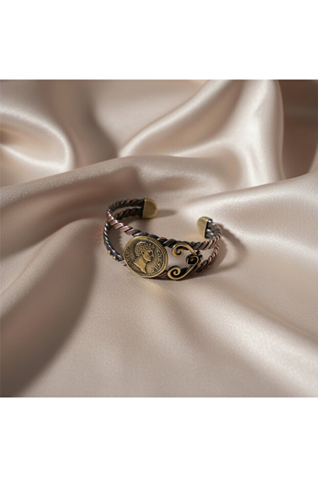 سوار عملة قيصر - 1