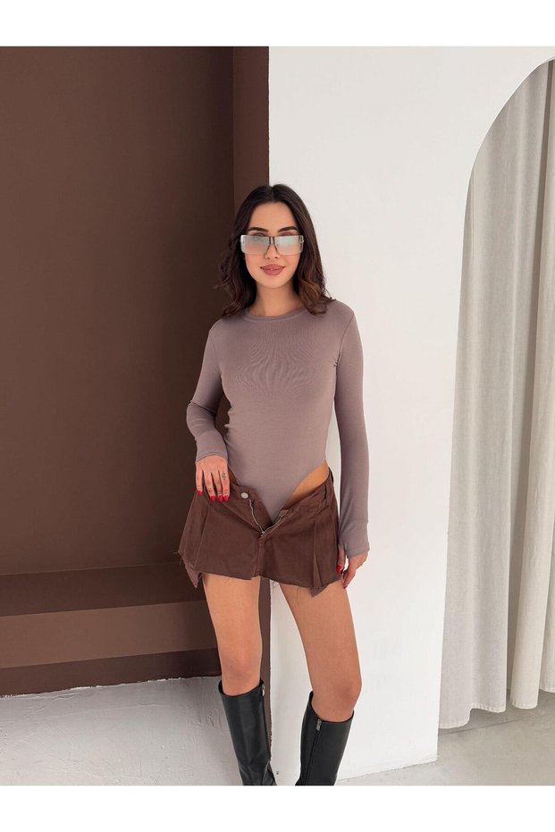 Women's Crew Neck Long Sleeve Full Stretch Fabric Buzzy Bodysuit with Snap Detail at the Bottom