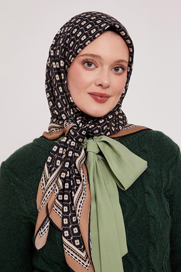 Oscar Eşarp | Karamel - 4