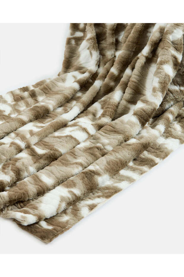 بطانية من الفرو البني - 3