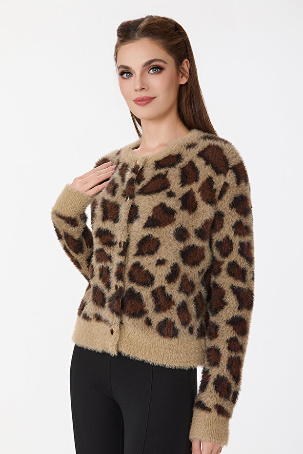 جاكيت فرو بنقشة الفهد - 2